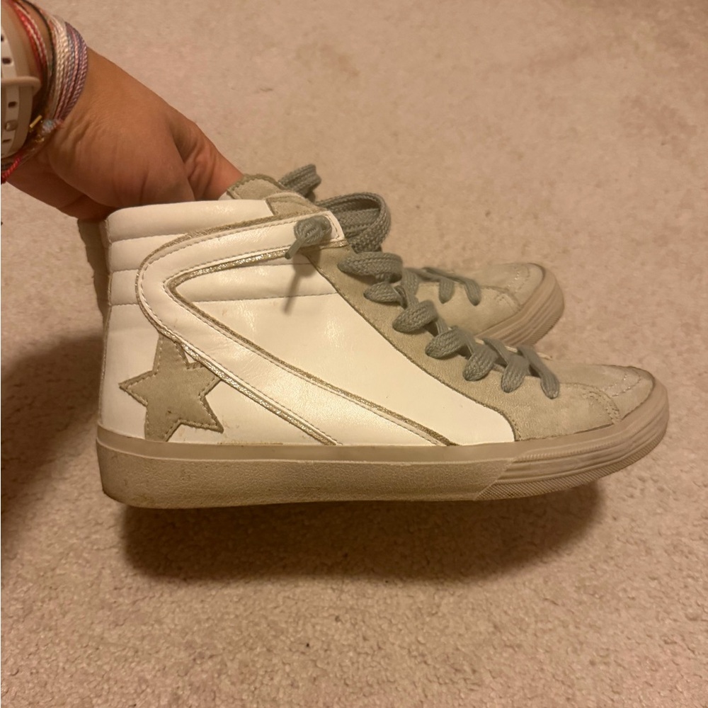 ShuShop Roxanne Sneakers - Picture 6 of 6